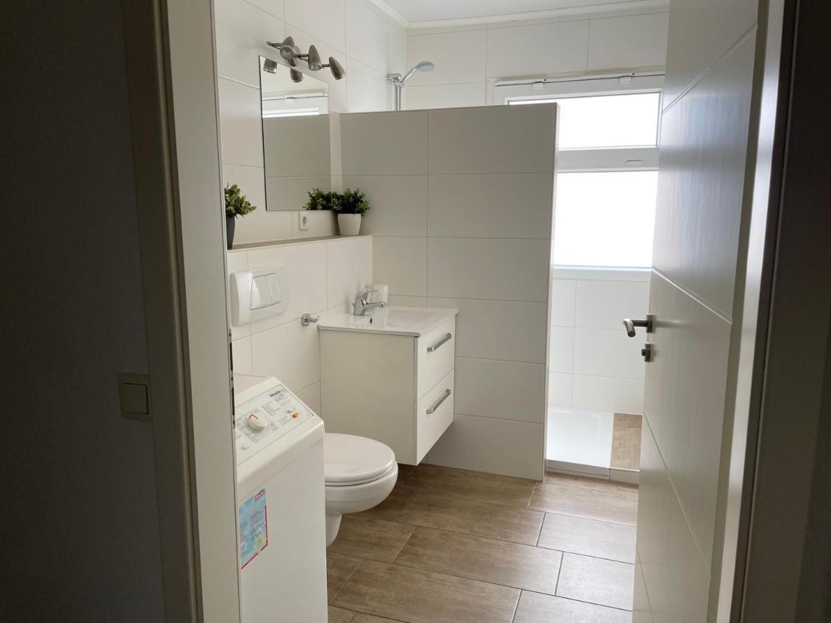 Witte Huus 75M_ Und 51M_ Ferienwoh Apartment Hooksiel Ngoại thất bức ảnh